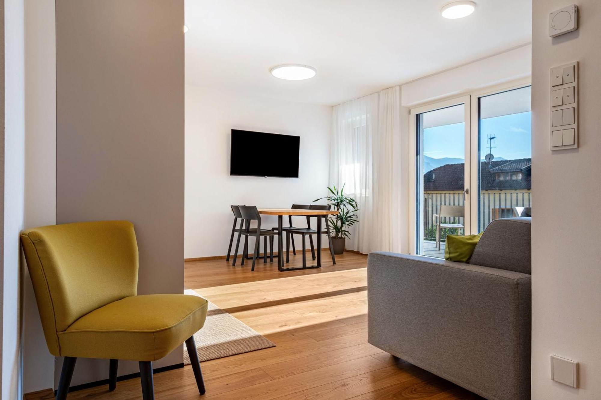 Karin - Gala Apartment *